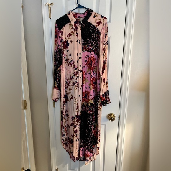 FREE PEOPLE JACKIE PRINT MAXI BLOUSE IN BLUSH - Picture 2 of 4